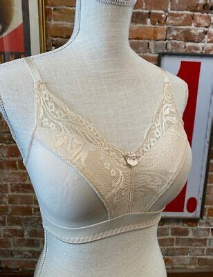 Rhonda Shear Light Nude Up Bra With Lace Back Detail New My XXX Hot Girl