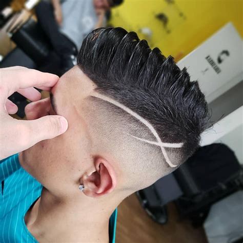 Cortes Masculinos Com Risco
