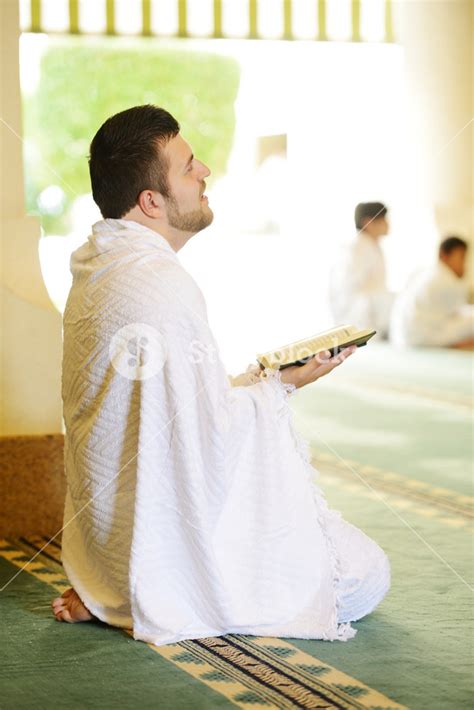 Muslim Wearing Ihram Clothes And Ready For Hajj Royalty Free Stock