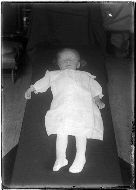 Brownsville Station Funerals And Post Mortem Photography By Robert Runyon