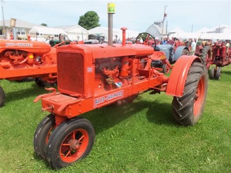 Allis Chalmers Unstyled Wc Antique Tractors