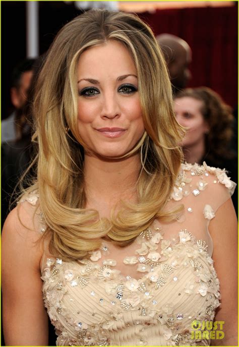 Kaley Cuoco People S Choice Awards Red Carpet Actresses Photo