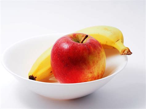Apfel bananen muffins für kinder backen. Einfacher Apfel-Bananen Crumble ohne Teig - Das Online ...