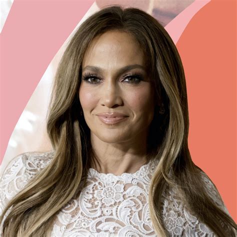 Jennifer Lopez Affleck Is Back In A Trippy White Suit Glamour Uk