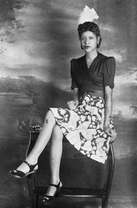 African American Woman 1940s African American Fashion Vintage Black
