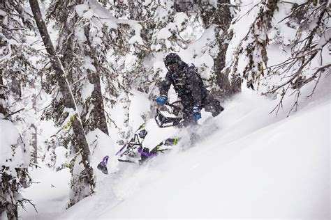Chassis engineering has always been a strength of arctic cat. Future Days - Arctic Cat Alpha One | Mountain Sledder