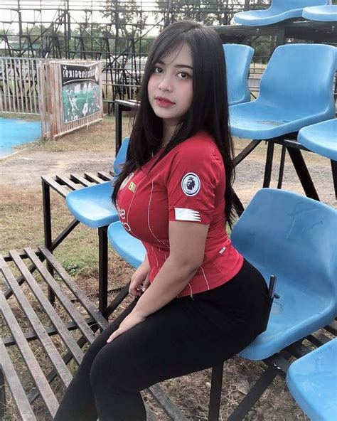 Supattra Supattranoonz • Instagram Photos And Videos Liverpool Girls Asia Girl Football