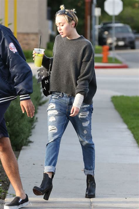 Miley Cyrus Out And About On December 13th Star Style