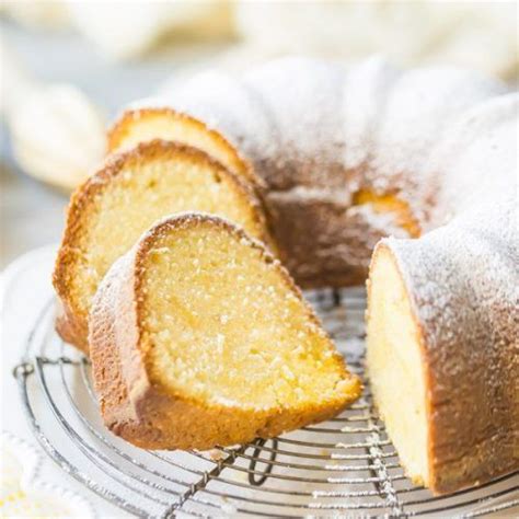 Simple to make, this would be a great recipe for a tween or teen to make up for his/her don't like nuts? Paula Deen's Cream Cheese Pound Cake | Recipe | Pound cake ...