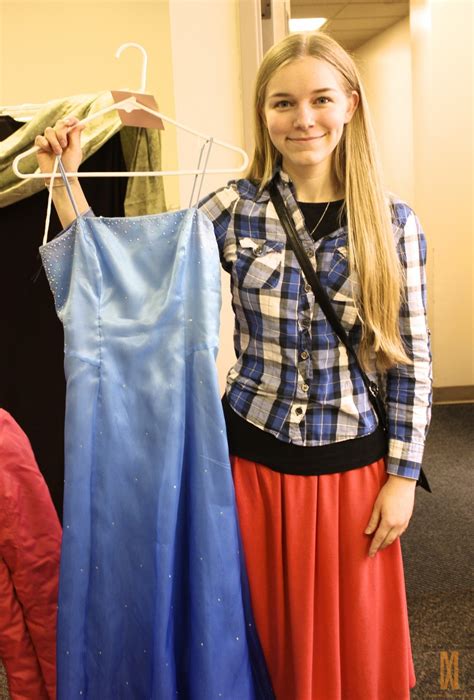 20 Girls Find Dresses At The Free Prom Dress Shop The Manchester Mirror