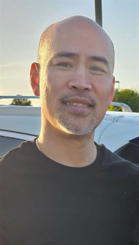 Khan Nguyen – Hallowell & James Obituaries