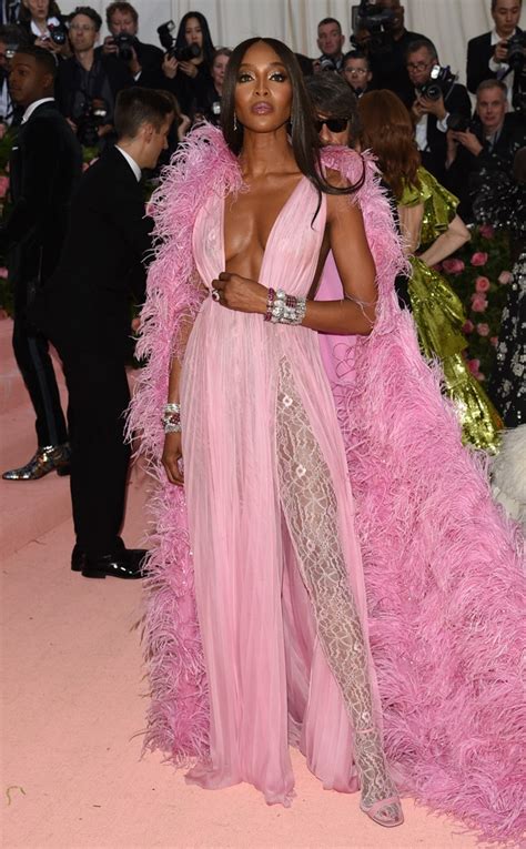 Naomi Campbell Reveals Her Fave Met Gala Look Was Made In 36 Hours E