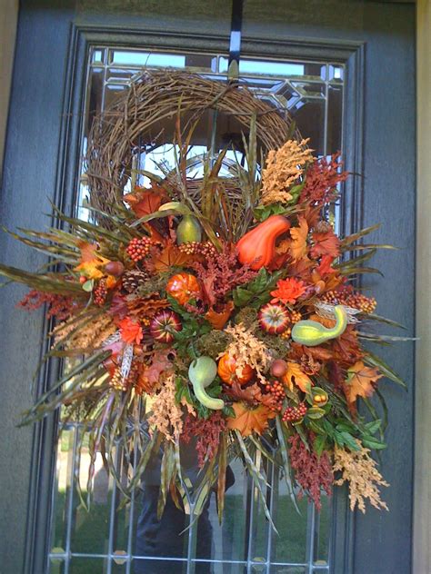 Harvest Wreath | Fall harvest decorations, Harvest ...