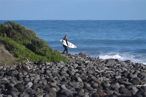 The 5 Best Surfing Spots In Taranaki New Zealand