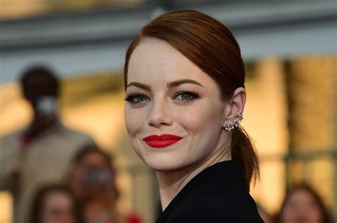 Emma Stone Hair And Makeup At Sag Awards 2015 Red Carpet Pictures