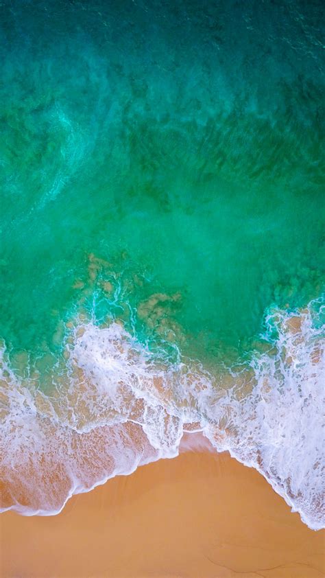 Pin de Definitely Notmy em Walls | Plano de fundo animado ... Download the earth ios 11 wallpapers from here.