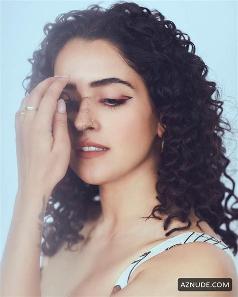 Sanya Malhotra Hot Sexy Bold Pics Collection March 2021 AZNude