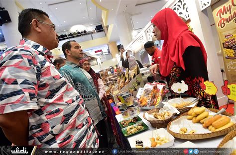 Crypto staking involves locking up your cryptocurrency for a period of time in return for a reward that is typically paid to you in the cryptocurrency itself Produk Terengganu Selangkah Ke Arah Persijilan Halal ...