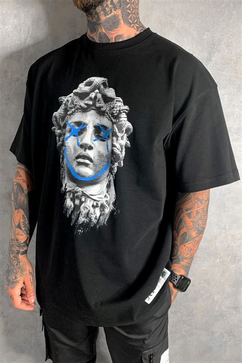 Medusa Print Graffiti T Shirt Black