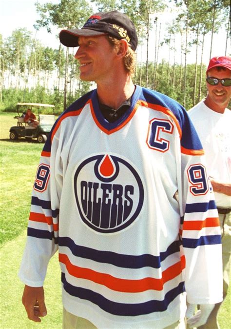 Gretzky At Golf Outing Stars Hockey Wayne Gretzky Golf Outing