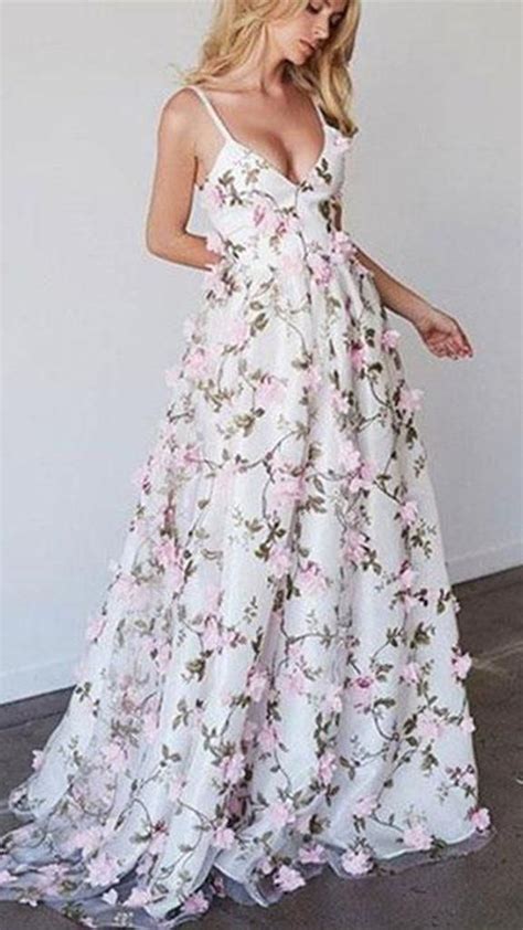 So Many Beautiful White Long Prom Dresses With 3d Flowers Pinterest