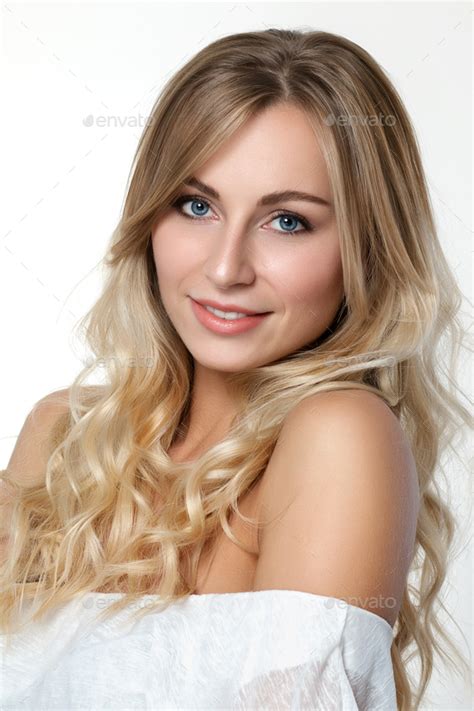Blonde Beauty Otngagged Woman Erotic Pix