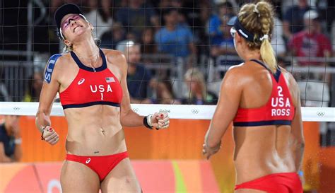 kerri walsh jennings going for her 3rd gold medal with new partner april ross beach