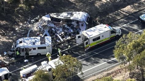 Serious multi-vehicle crash on the Bruce Highway at Clairview | The