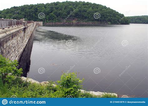 New Croton Dam And Reservoir At The Croton Gorge Park Ny Stock Image
