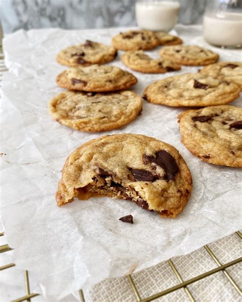 The Best Vegan Chocolate Chip Cookies Riris Recipes