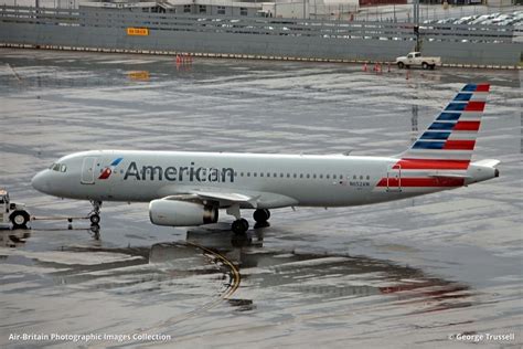 American Airlines Fleet Airbus A320 200 Details And Pictures
