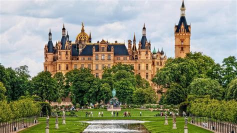 Majestic Schwerin Castle In Germany Hdr Wallpaper Nature And