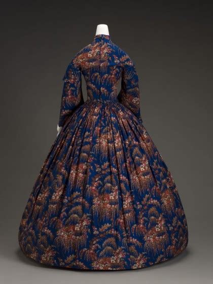 Signal mountain, tn contact me. Rate the Dress: 1860s florals - The Dreamstress