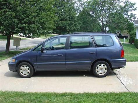 Find complete 1998 honda odyssey info and pictures including review, price, specs, interior features, gas mileage, recalls, incentives and much more at iseecars.com. 1995-1998 Honda Odyssey Repair (1995, 1996, 1997, 1998 ...