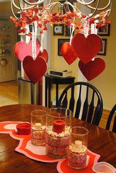 44 Beautiful Valentines Day Table Decor Sweetyhomee Diy Valentines
