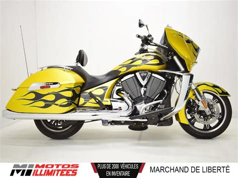 2014 Victory Motorcycles Cross Country Tequila Gold Motocyclettes
