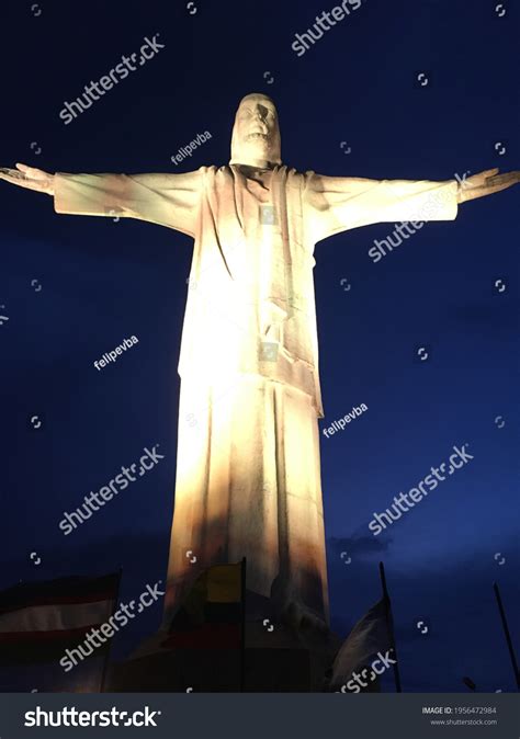 Cali Colombia 01062018 Statue Cristo Rey Stock Photo 1956472984