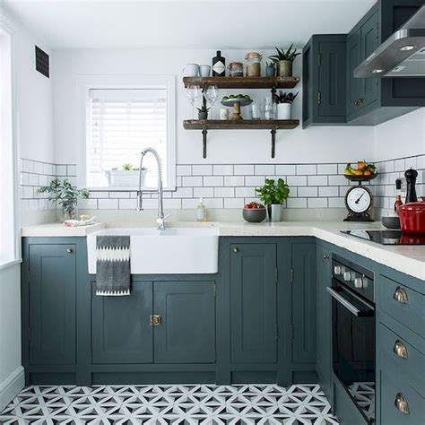 90 Beautiful Small Kitchen Design Ideas (44) - Ideaboz