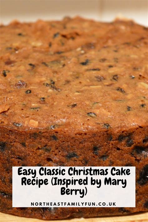 Here's a selection of her best christmas recipes that you can use to feed the whole family. Easy Classic Christmas Cake Recipe (Inspired by Mary Berry) | North East Family Fun
