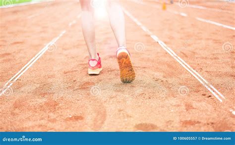 Athlete Feet Running Stock Image Image Of Recreation 100605557