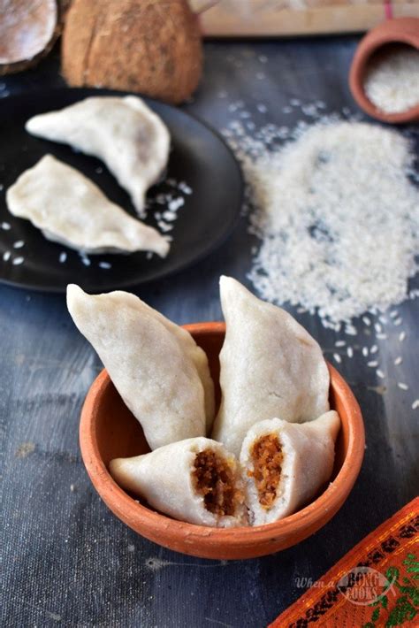 Bhapa Puli Pitha Sheddho Puli Steamed Stuffed Rice Flour Dumpling