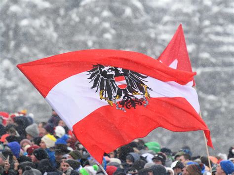 Вы можете отредактировать эту статью , добавив ссылки на авторитетные источники. Австрия выслала российского дипломата - Экспресс газета