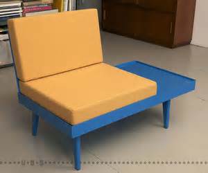 The problem i have is, when i put the chair and the desk on the floor in my house it doesn't line up and look good. Bring home 'The Simpsons' Chair