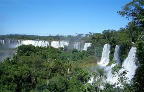 Bekijk de prijzen en tijden van de voornaamste vlucht trajecten van argentinië naar brazilië. De watervallen van Iguazu - Argentinië & Brazilië ...