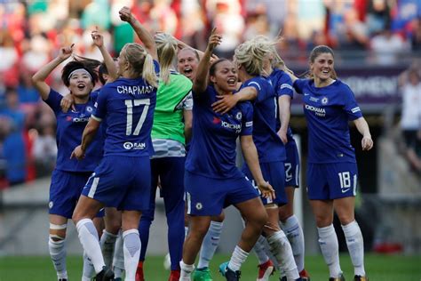 chelsea win women s fa cup final with wembley victory over arsenal london evening standard