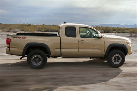 2023 Toyota Tacoma Access Cab Pictures