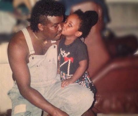 Lhhmia Star Amara La Negra Twerks And Shows Photo Of Dark Skinned Dad