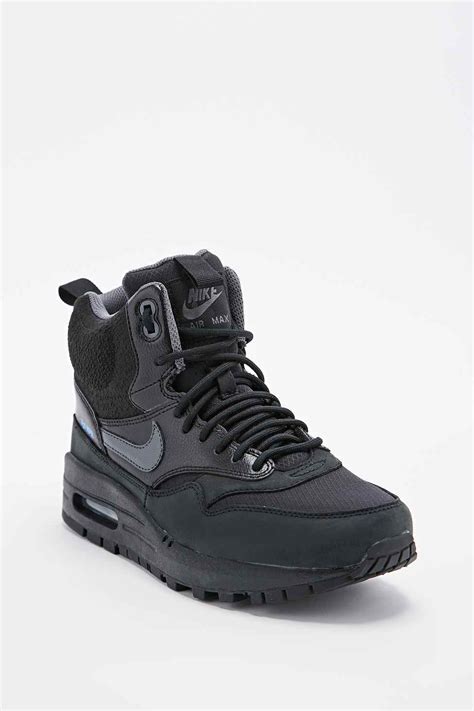 Nike Air Max Mid Top Trainers In Black Boot Shoes Women Women Shoes