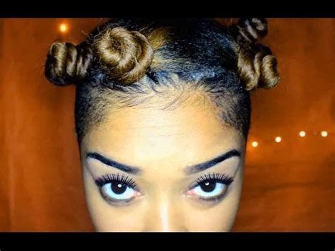 To achieve this coiffure, you section your hair into different parts. How To | Bantu Knots on Natural Hair - YouTube