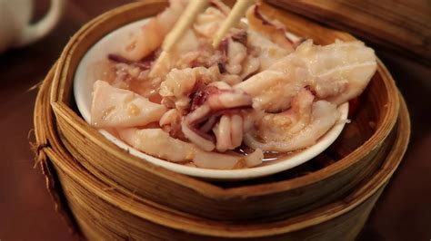 Dim Sum Steamed Squid With Fermented Shrimp Paste 蝦醬蒸鮮魷魚 喜萬年酒樓 Youtube